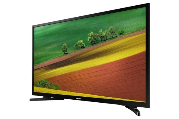 SAMSUNG 32-inch Smart LED TV review revealing hidden features and performance insights SAMSUNG 32-inch Smart LED TV review revealing hidden features and performance insights